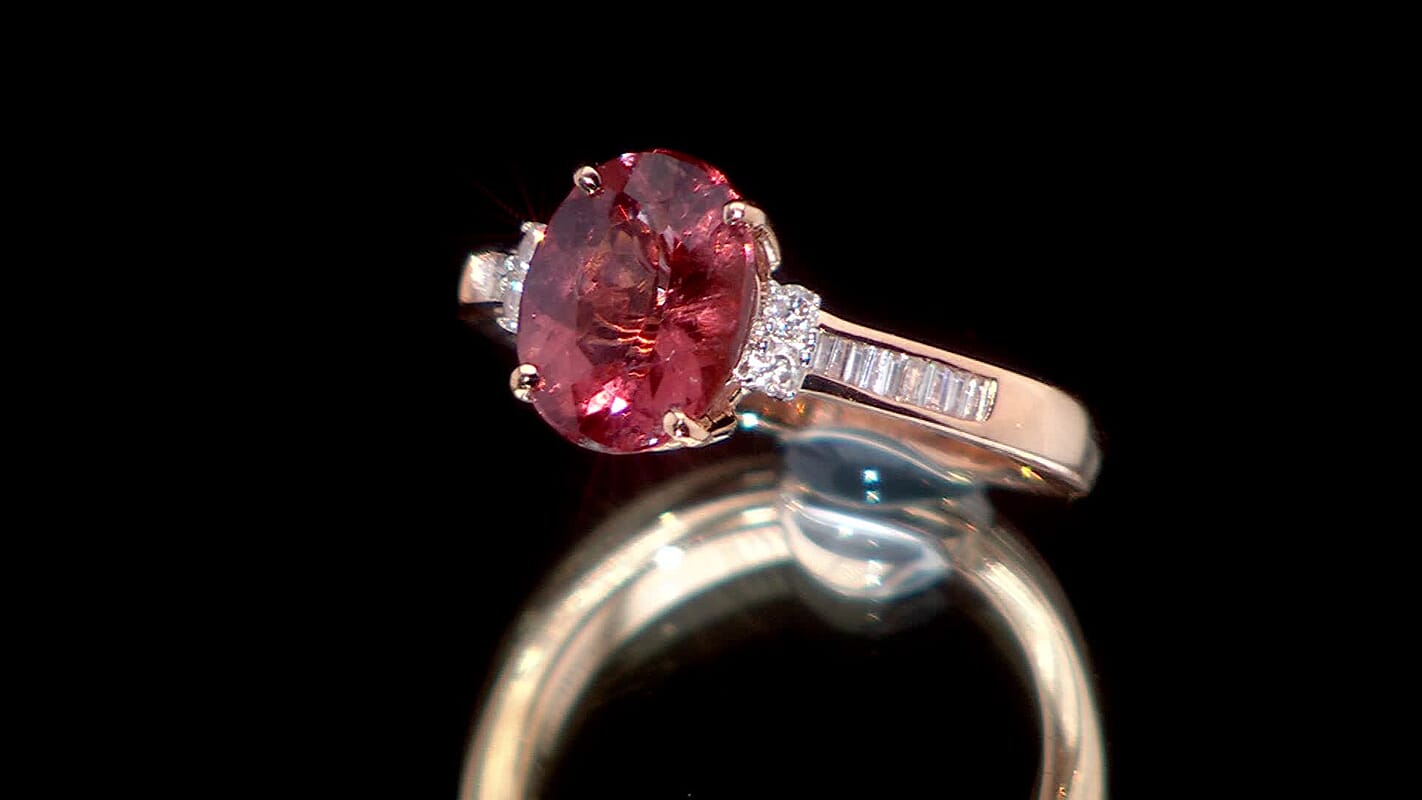 Luxoro 10K Rose Gold AAA Red Apatite, Diamond (G-H, I2) Ring (Size 10.0) 2.90 ctw