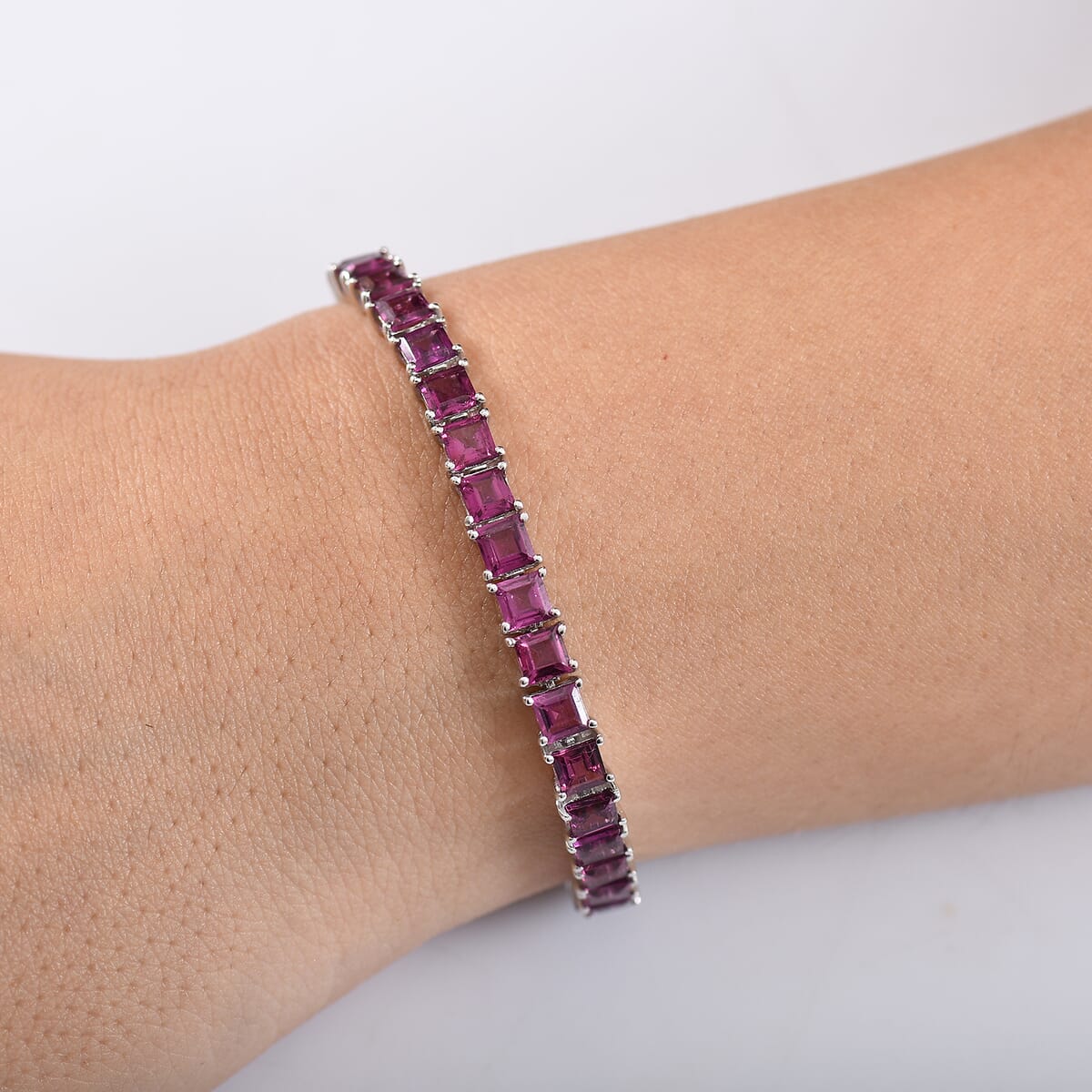 D’Joy AAA Radiant Ember Garnet 15.00 ctw Art Deco Bracelet in Rhodium Over Sterling Silver (6.50 In) image number 2