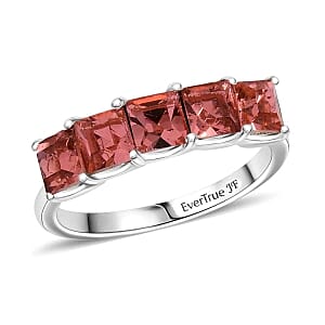 Rose Peach Swarovski Crystal 1.77 ctw Ring in Silvertone (Size 11.5)