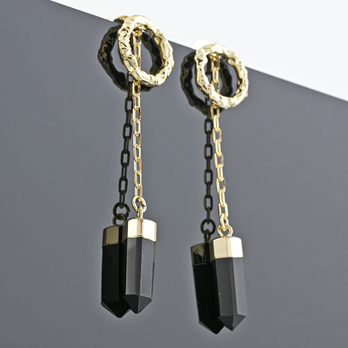 Onyx 16.00 ctw Earrings in Goldtone image number 1