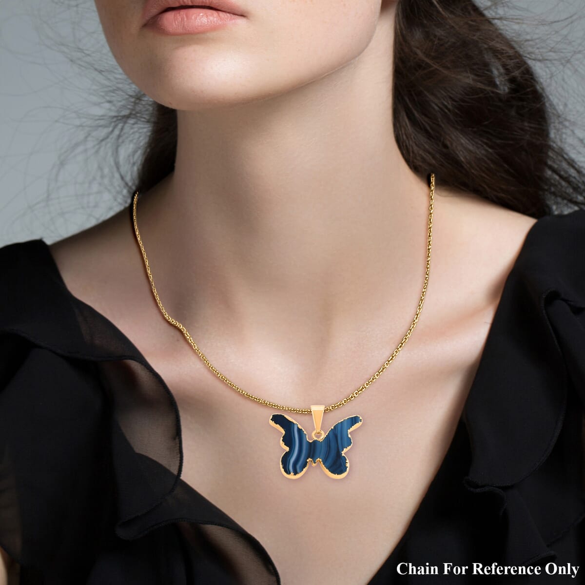 Color Varies Agate 11.50 ctw Butterfly Pendant in Goldtone image number 2