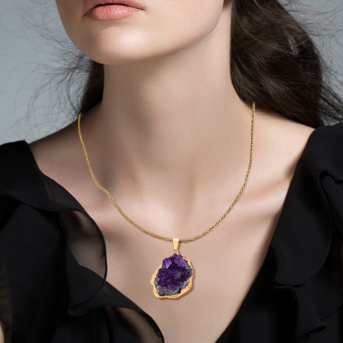 Purple Amethyst Druzy 68.00 ctw Pendant in Goldtone image number 2