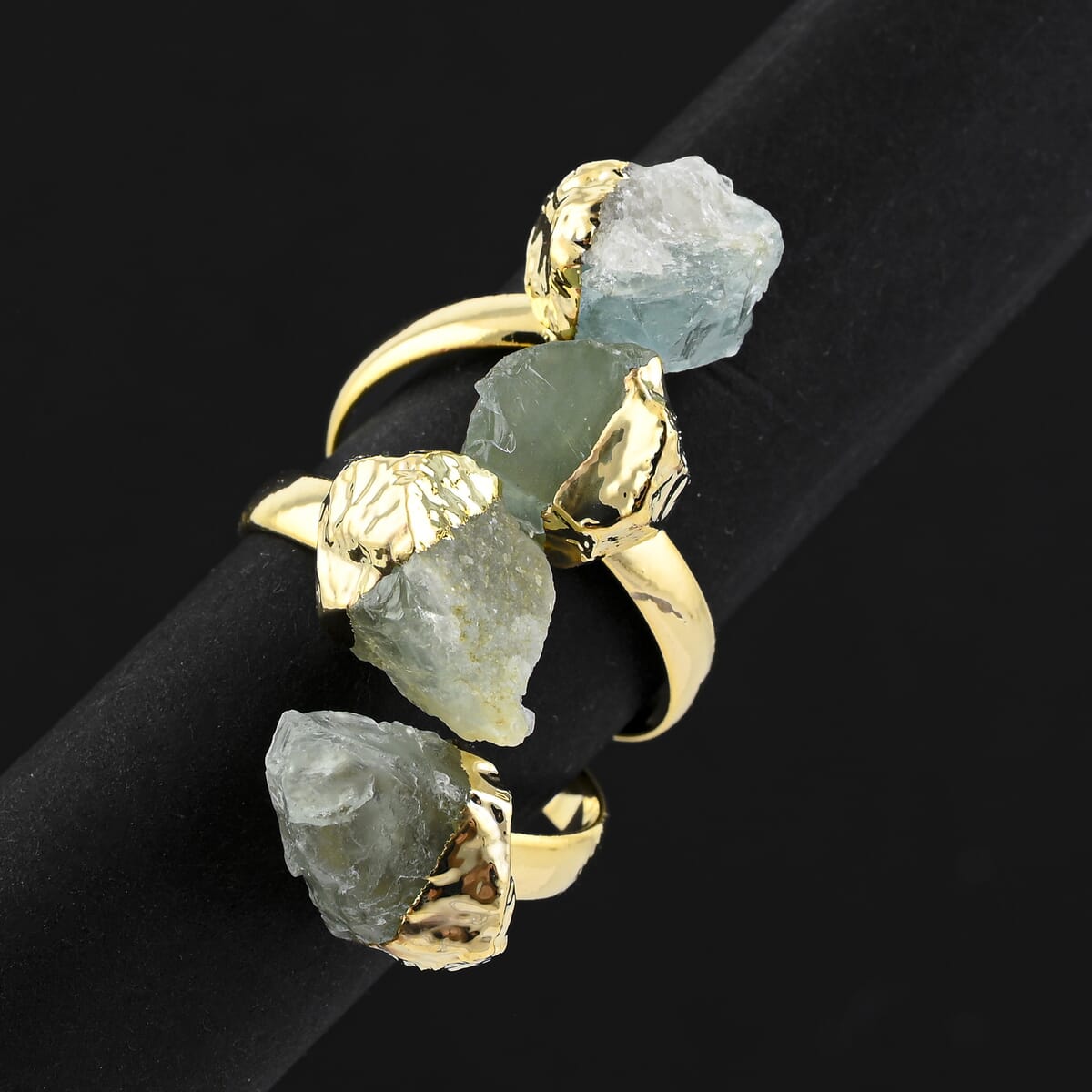 Green Quartz 11.00 ctw 4 Stone Ring in Goldtone (Adjustable) image number 1