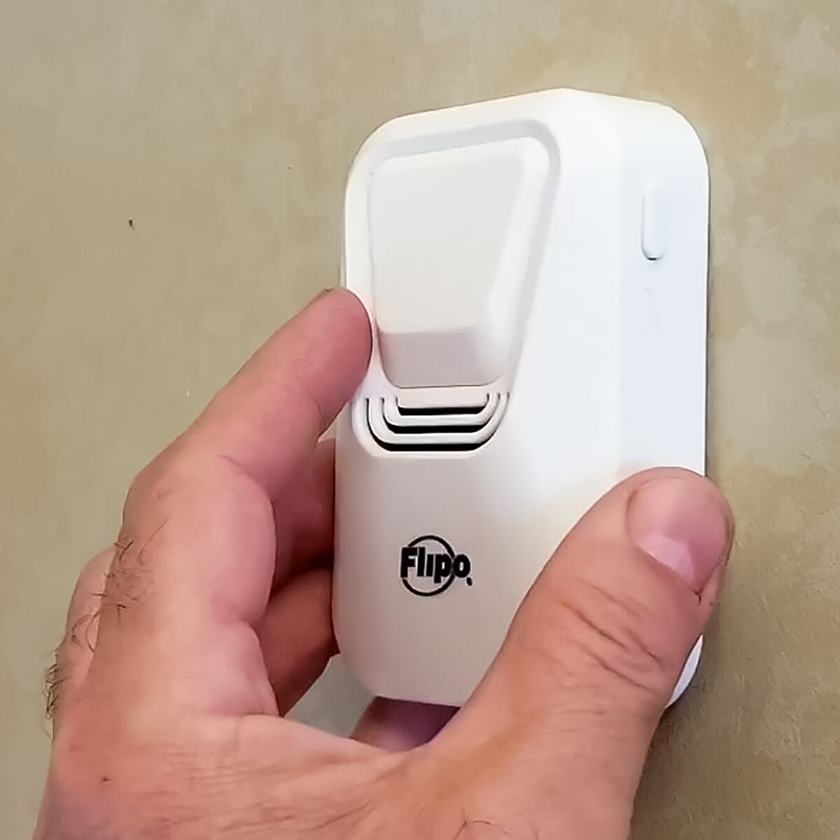 Flipo Wireless Doorbell with Motion Activated Security Light Batteries Included image number 7