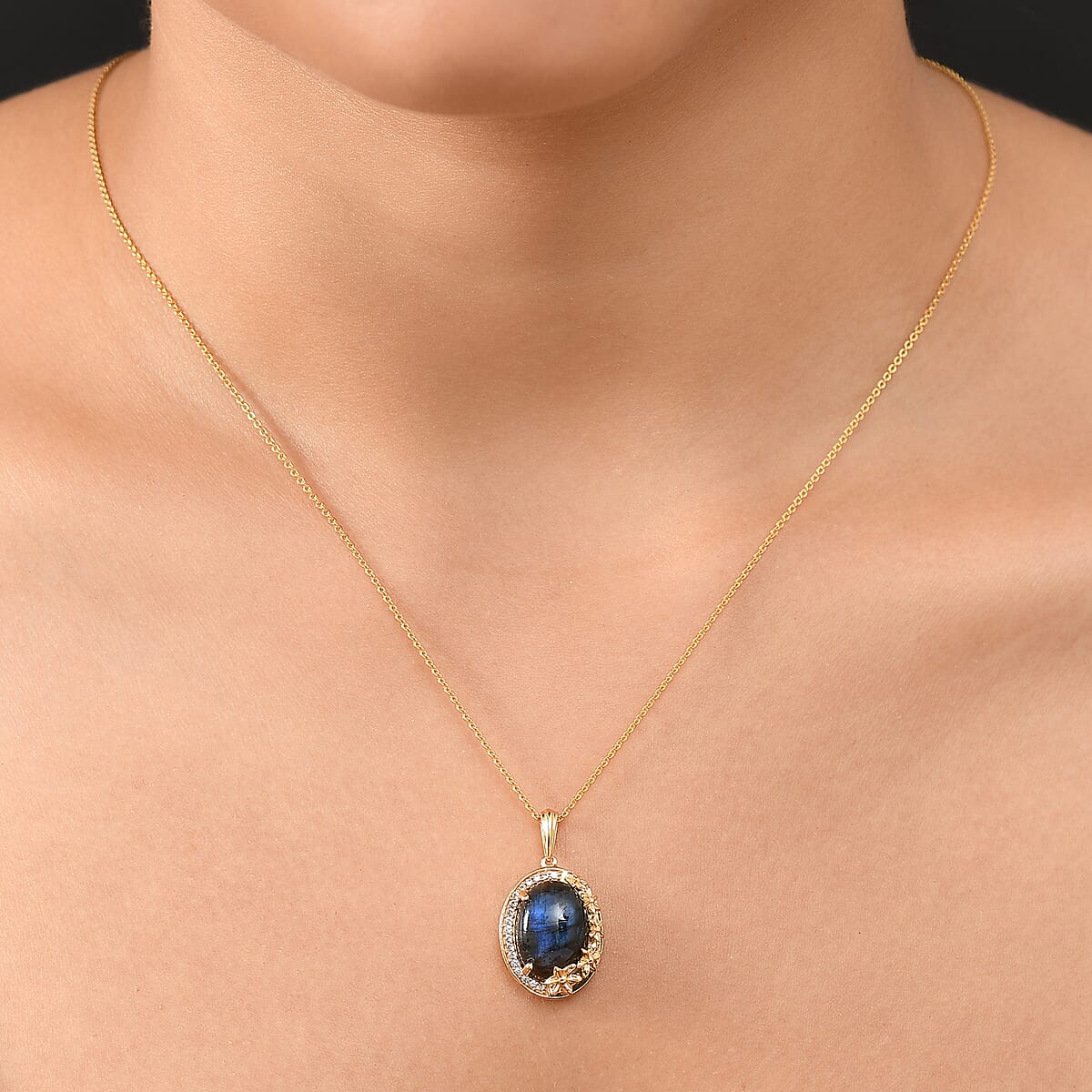 EverTrue Malagasy Labradorite and White Zircon 7.10 ctw Floral Pendant without Chain in 18K YG Plated image number 2