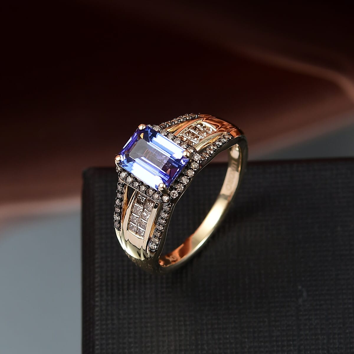 Luxoro Premium Tanzanite and I2 Natural Champagne Diamond 2.05 ctw Bridge Ring in 10K Yellow Gold (Size 7.0) image number 1