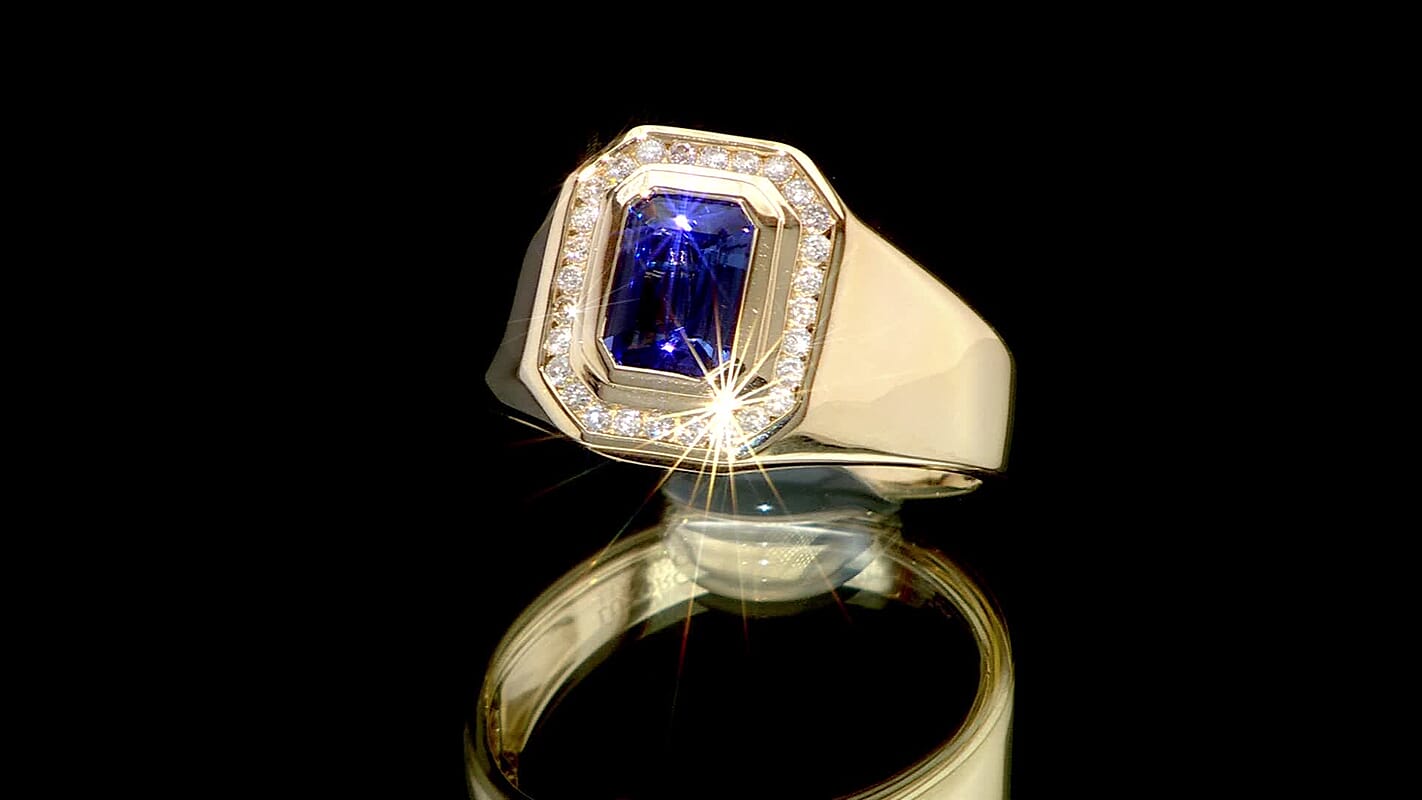 Luxoro 10K Yellow Gold AAA Tanzanite, White Diamond (I2) (0.28 cts) Men's Ring (Size 10.0) (6.34 g) 1.80 ctw