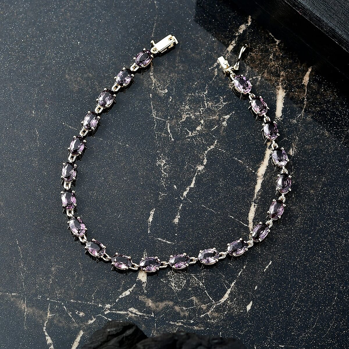 Luxoro Premium Royal Lavender Spinel 12.50 ctw Majestic Link Bracelet in 10K Yellow Gold (7.25 In) image number 1
