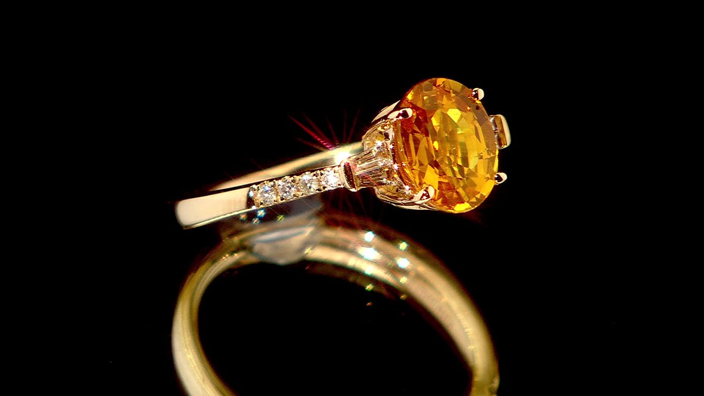 Certified & Appraised Luxoro AAA Madagascar Yellow Sapphire and I2 Diamond 1.85 ctw Ring in 14K Yellow Gold (Size 10.0)
