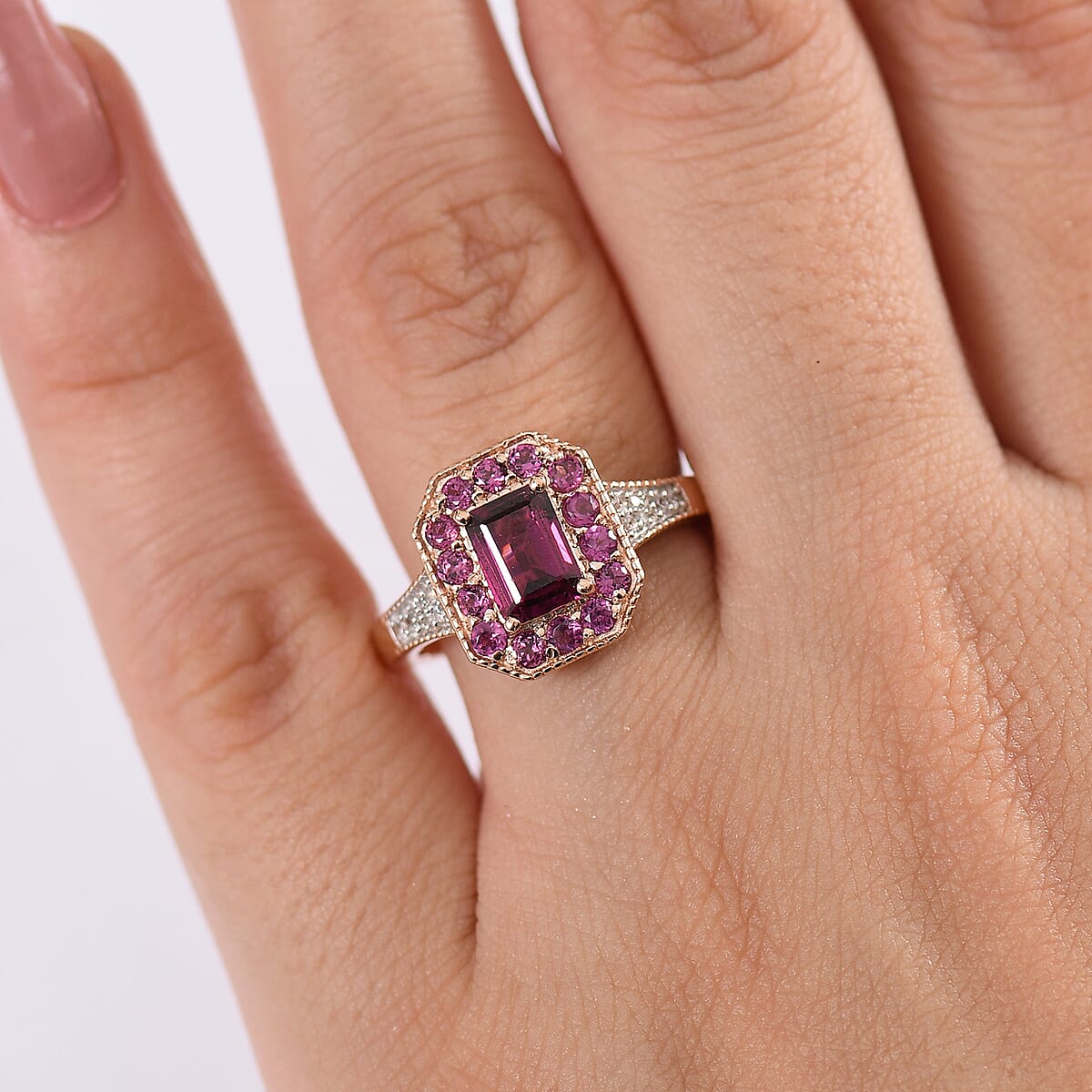 D'Joy AAA Radiant Ember Garnet and White Zircon 2.15 ctw Flame Regalia Ring in 18K Vermeil Rose Gold Over Sterling Silver (Size 7.0) image number 2