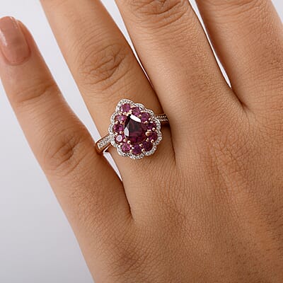 D'Joy AAA Radiant Ember Garnet and White Zircon 2.75 ctw Crown Teardrop Ring in 18K Vermeil Rose Gold Over Sterling Silver (Size 10.0)