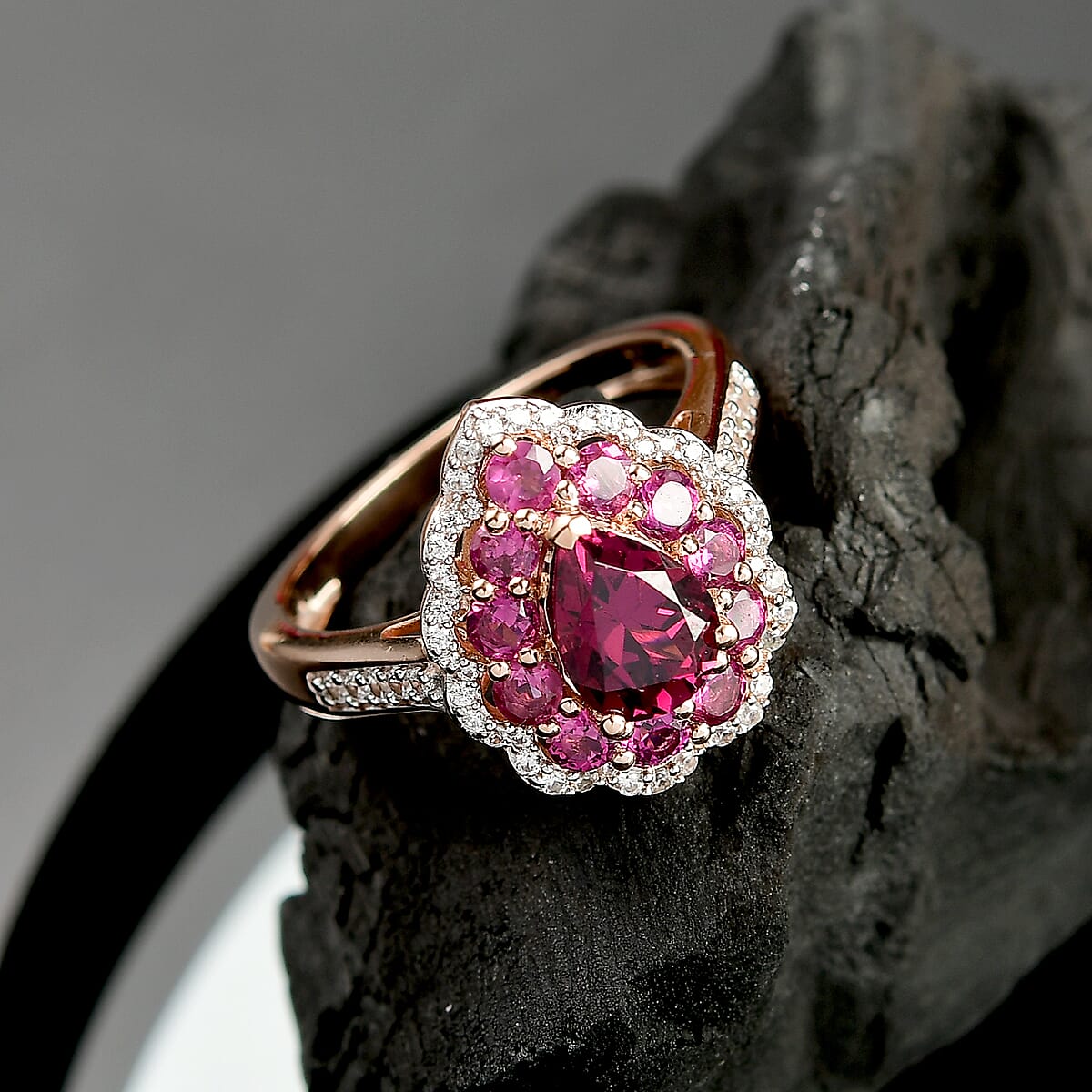 D'Joy AAA Radiant Ember Garnet and White Zircon 2.75 ctw Crown Teardrop Ring in 18K Vermeil Rose Gold Over Sterling Silver (Size 7.0) image number 1