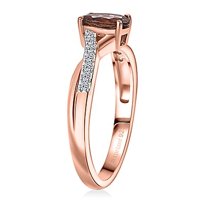 Premium Madagascar Color Change Garnet and Luxuriant Lab Grown Diamond G-H SI 1.15 ctw Infinity Glow Ring in 18K Vermeil Rose Gold Over Sterling Silver (Size 10.0)