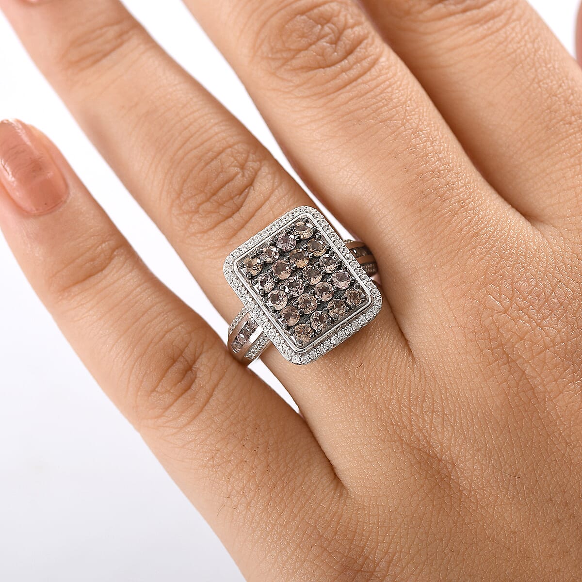 D’Joy Madagascar Color Change Garnet and White Zircon 2.50 ctw Art Deco Ring in Rhodium Over Sterling Silver (Size 10.0) image number 2