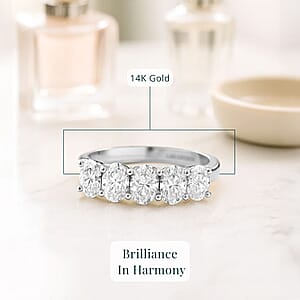 Luxuriant Lab Grown Diamond G VS 2.50 ctw Ring in 14K White Gold (Size 5.0) 4.10 Grams