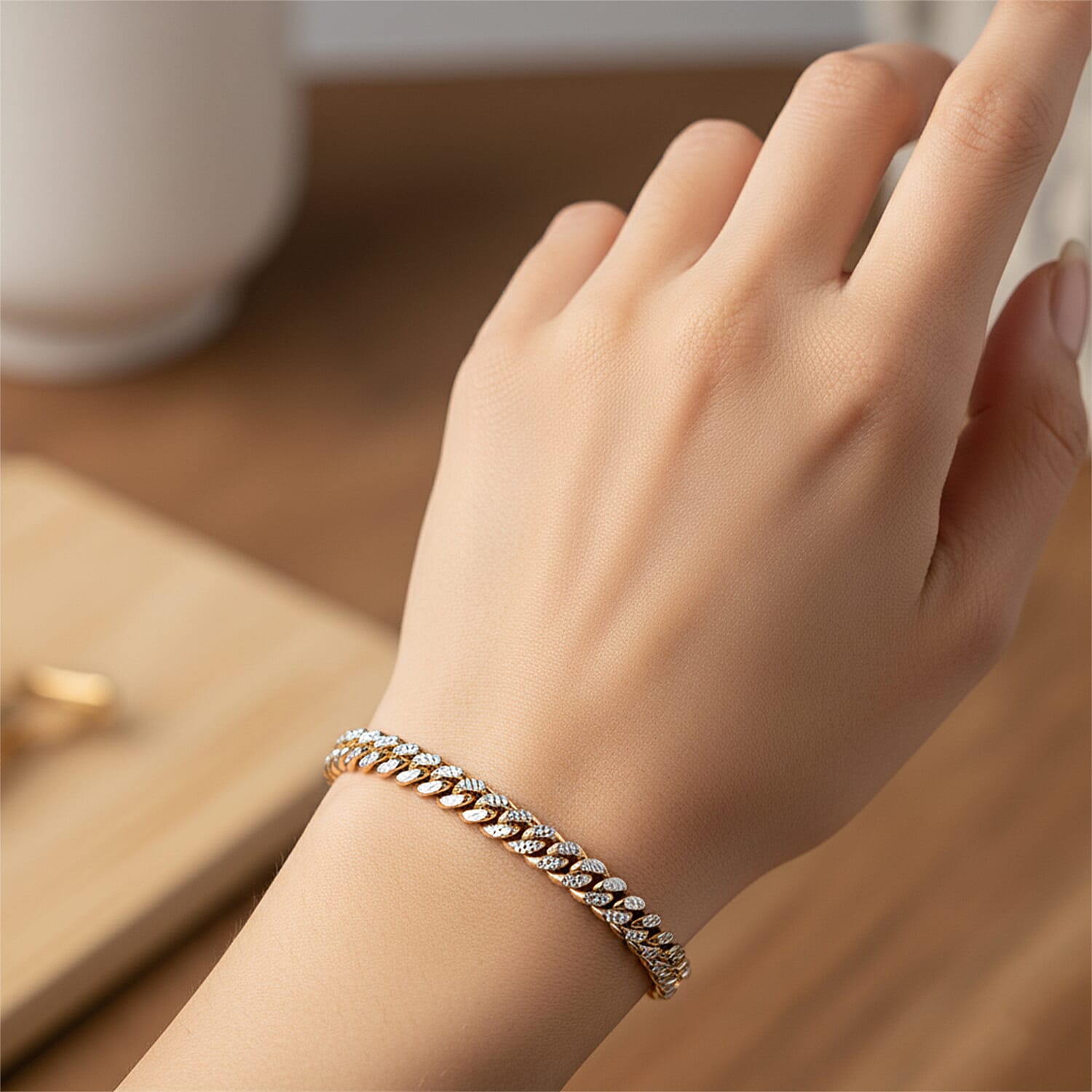 Italian Cuban Chain Bracelet in 14K YG Over and Sterling Silver (8.00 In) 14.52 Grams