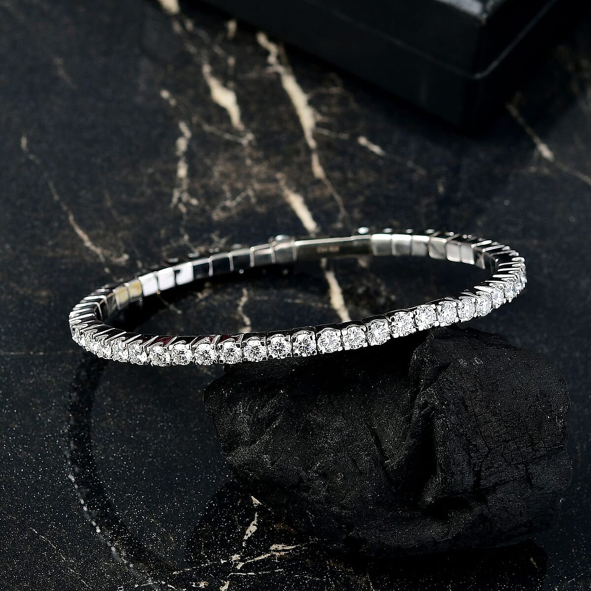Moissanite 8.00 ctw Bangle Bracelet in Rhodium Over Sterling Silver (7.25 In) image number 1