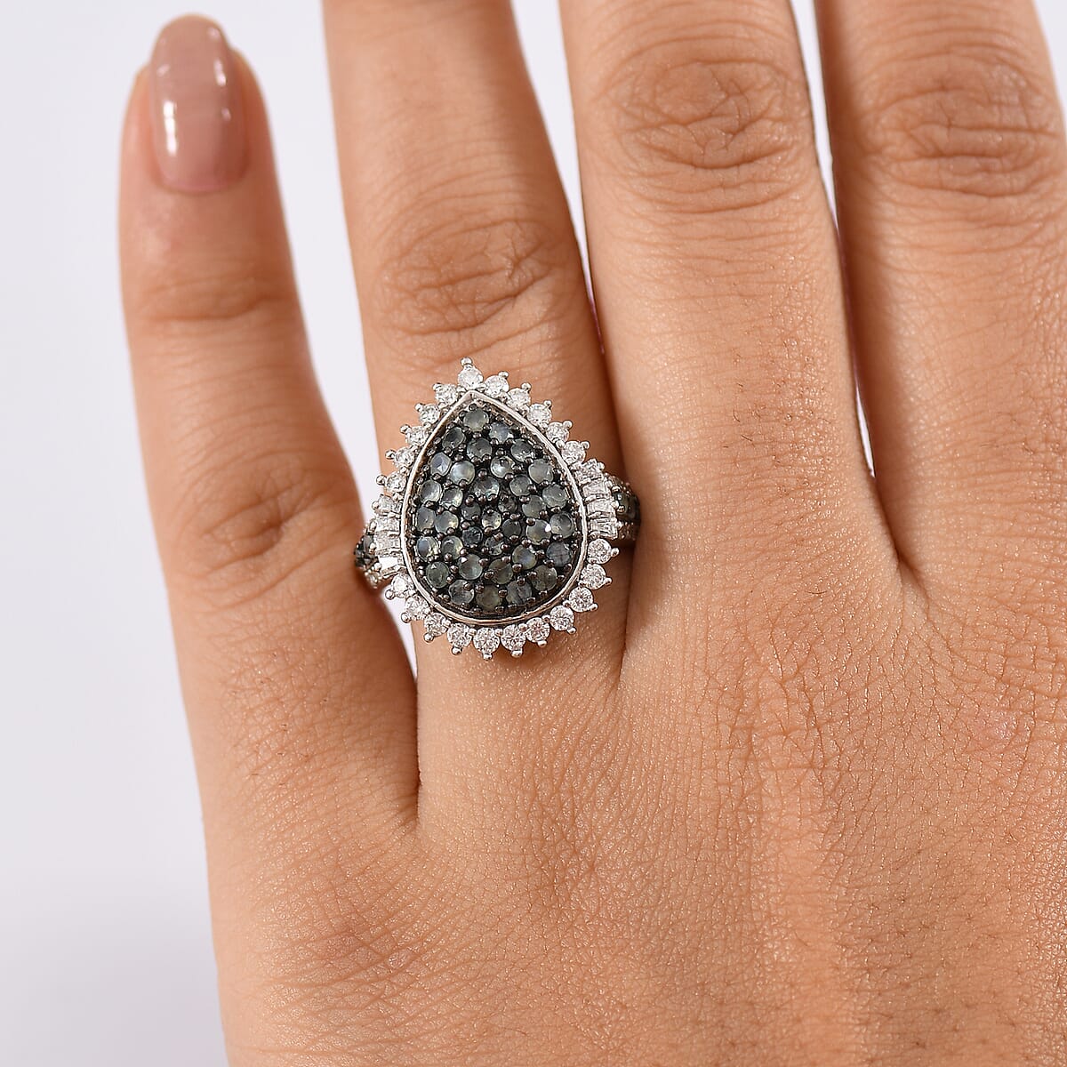 D'Joy Narsipatnam Alexandrite and Moissanite 2.25 ctw Sunburst Majesty Ring in Rhodium Over Sterling Silver (Size 8.0) image number 2