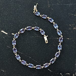 Luxuriant AAA Lab Grown Alexandrite 11.35 ctw Golden Eclipse Bracelet in 10K Yellow Gold (7.25 In)