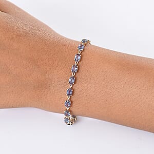 Luxuriant AAA Lab Grown Alexandrite 12.40 ctw Golden Eclipse Bracelet in 10K Yellow Gold (8.00 In)