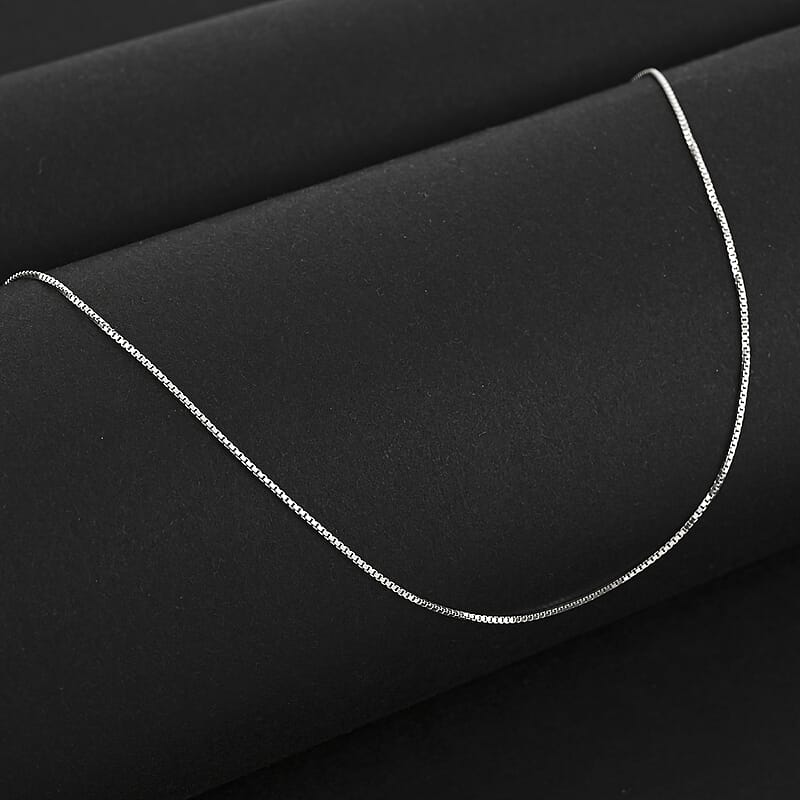 Italian Diamond-cut Chain Necklace in Rhodium Over Sterling Silver 1.28 Grams 18 Inches