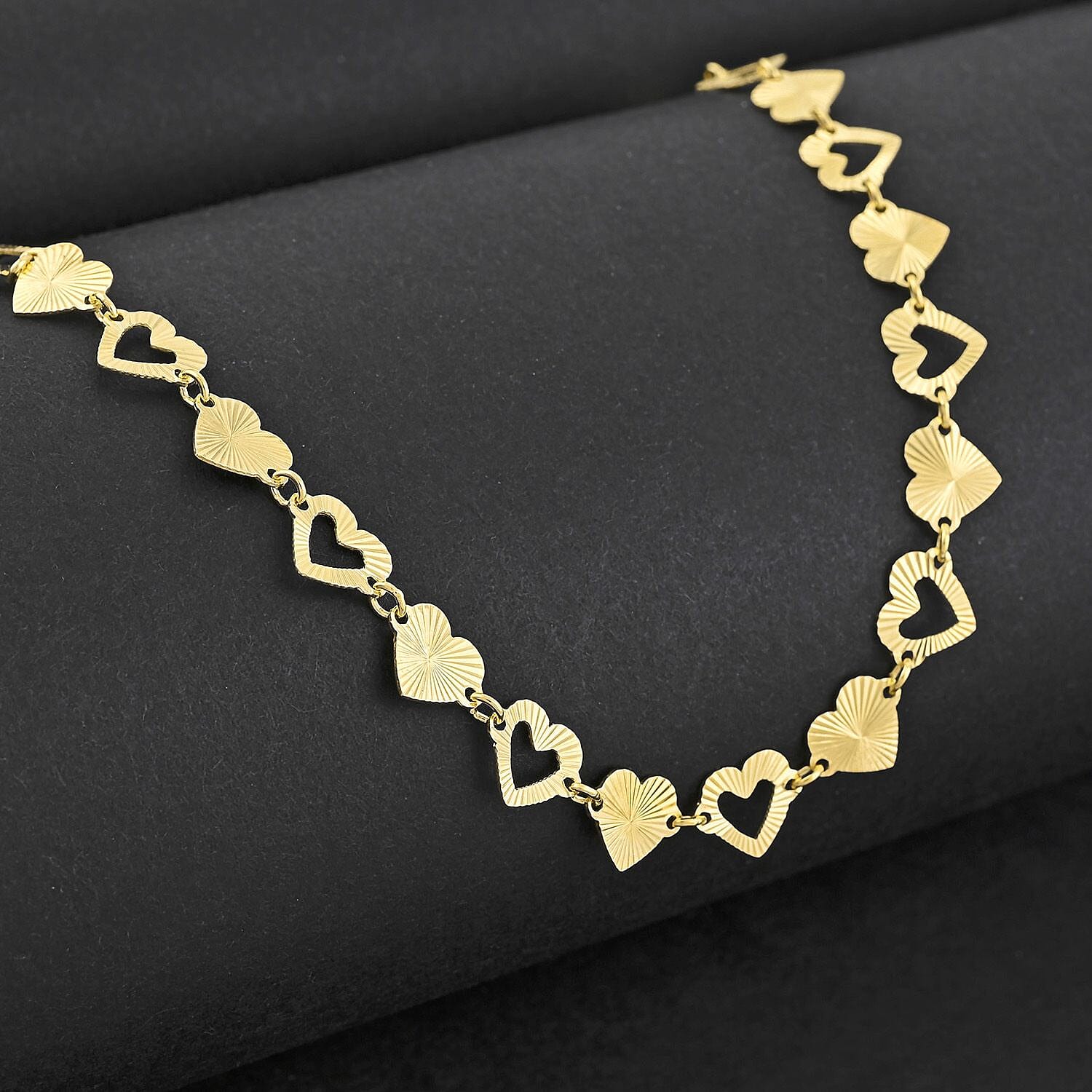 Italian Radiant Hearts Chain Necklace in 14K Yellow Gold Over Sterling Silver 6.20 Grams 18 Inches