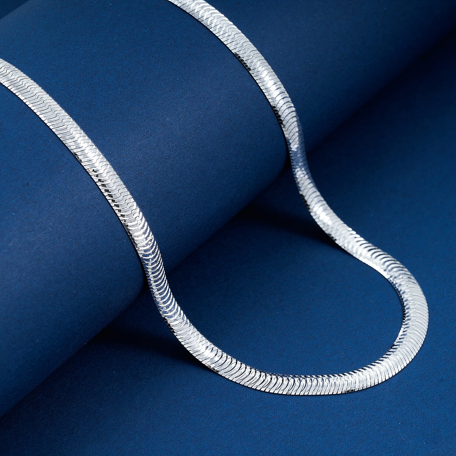 Italian Chain Necklace in Rhodium Over Sterling Silver 12.87 Grams 18 Inches