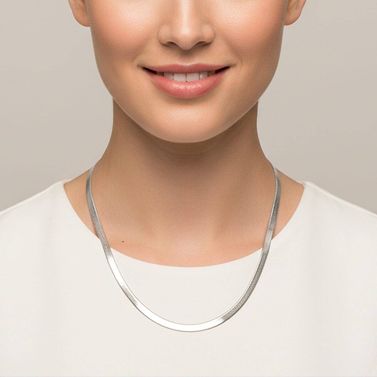 Italian Chain Necklace in Rhodium Over Sterling Silver 12.87 Grams 18 Inches image number 2