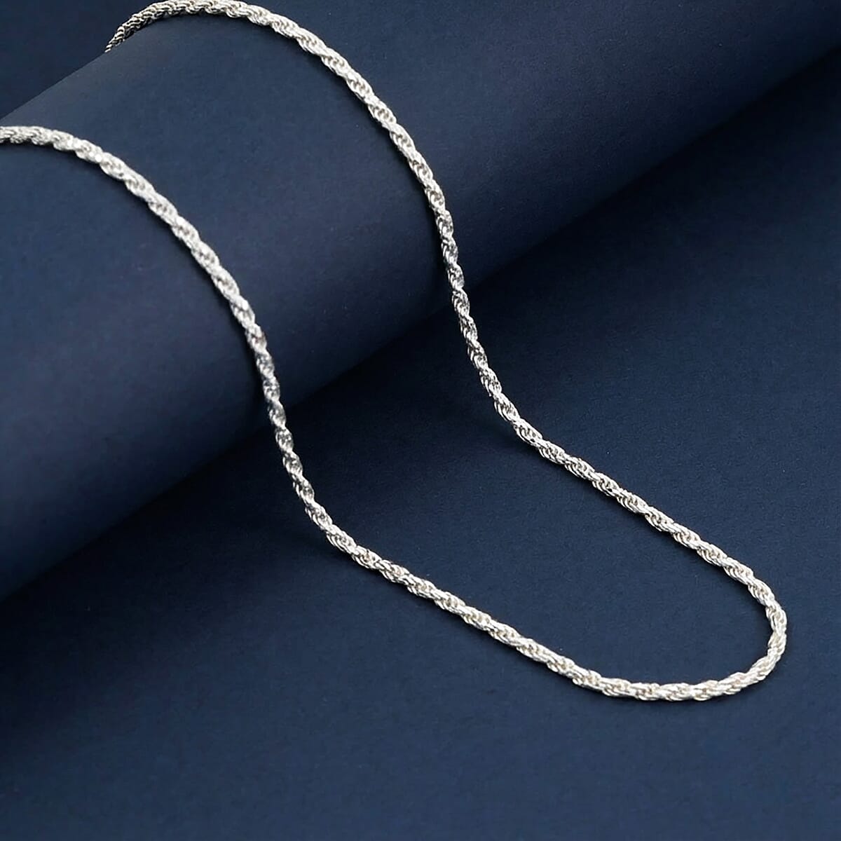 Italian Chain Necklace in Rhodium Over Sterling Silver 8.69 Grams 20 Inches image number 1