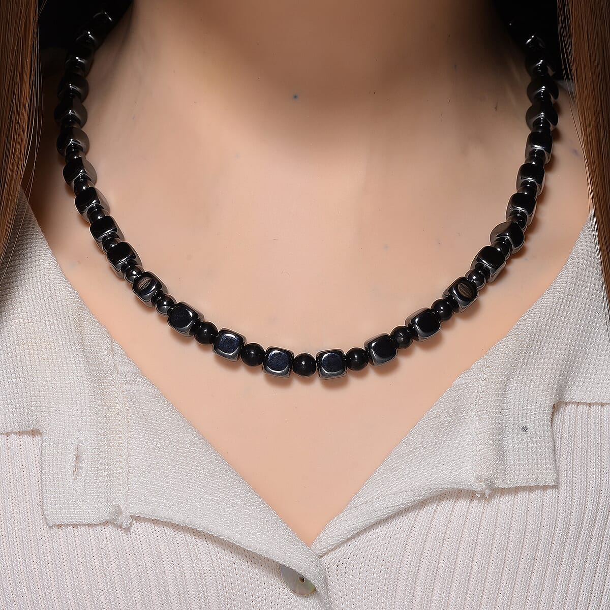 Shungite and Hematite 448.00 ctw Beaded Necklace in Silvertone 20 Inches image number 1