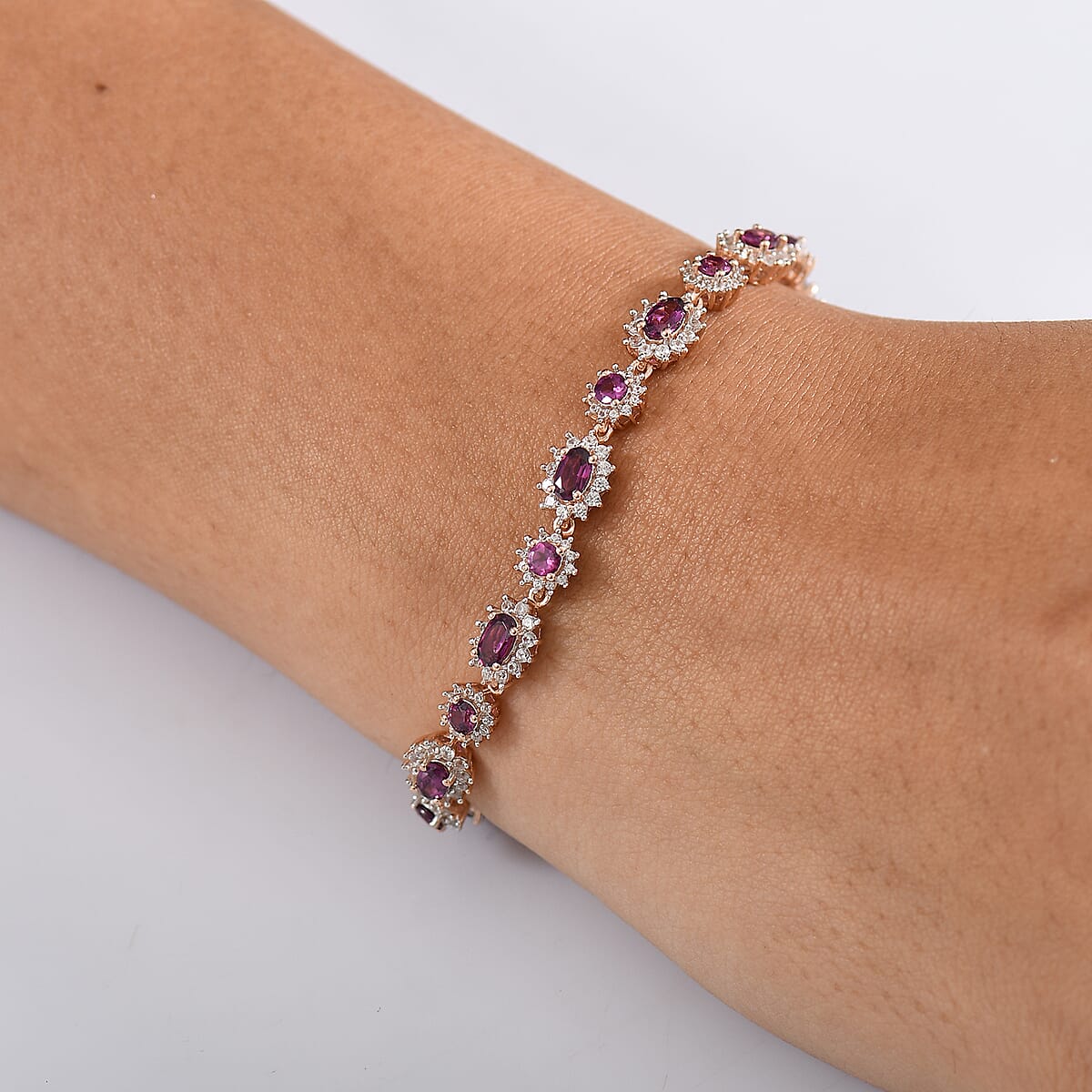 D’Joy AAA Radiant Ember Garnet and White Zircon 7.75 ctw Celestial Starburst Bracelet in 18K Vermeil Rose Gold Over Sterling Silver (7.25 In) image number 2