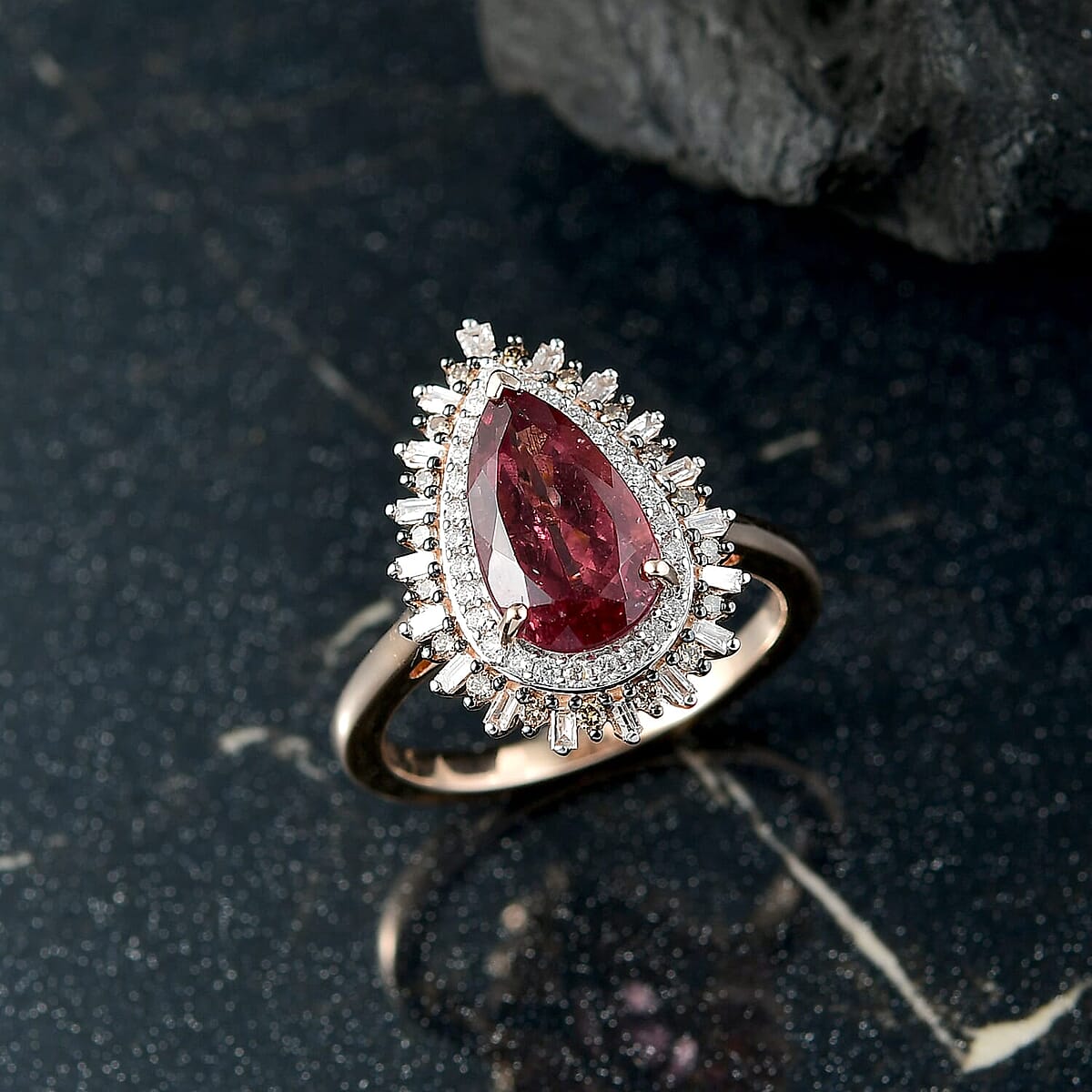 Luxoro AAA Red Apatite and I2 Natural Champagne and Diamond 3.00 ctw Flare Tiara Ring in 10K Rose Gold (Size 6.5) image number 1