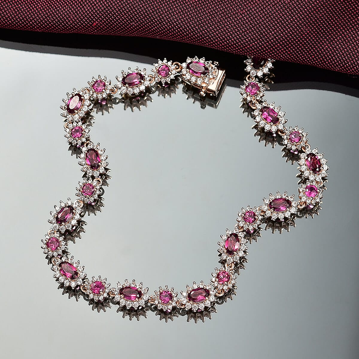 D'Joy AAA Radiant Ember Garnet and White Zircon 8.90 ctw Celestial Starburst Bracelet in 18K Vermeil Rose Gold Over Sterling Silver (8.00 In) image number 1