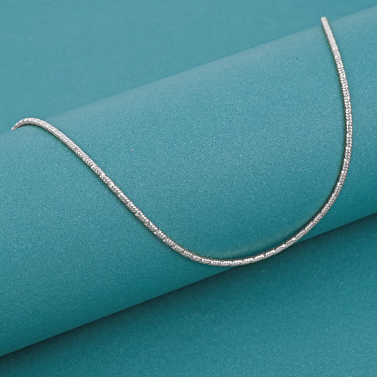 Italian Chain Necklace in Rhodium Over Sterling Silver 9.74 Grams 24 Inches image number 1