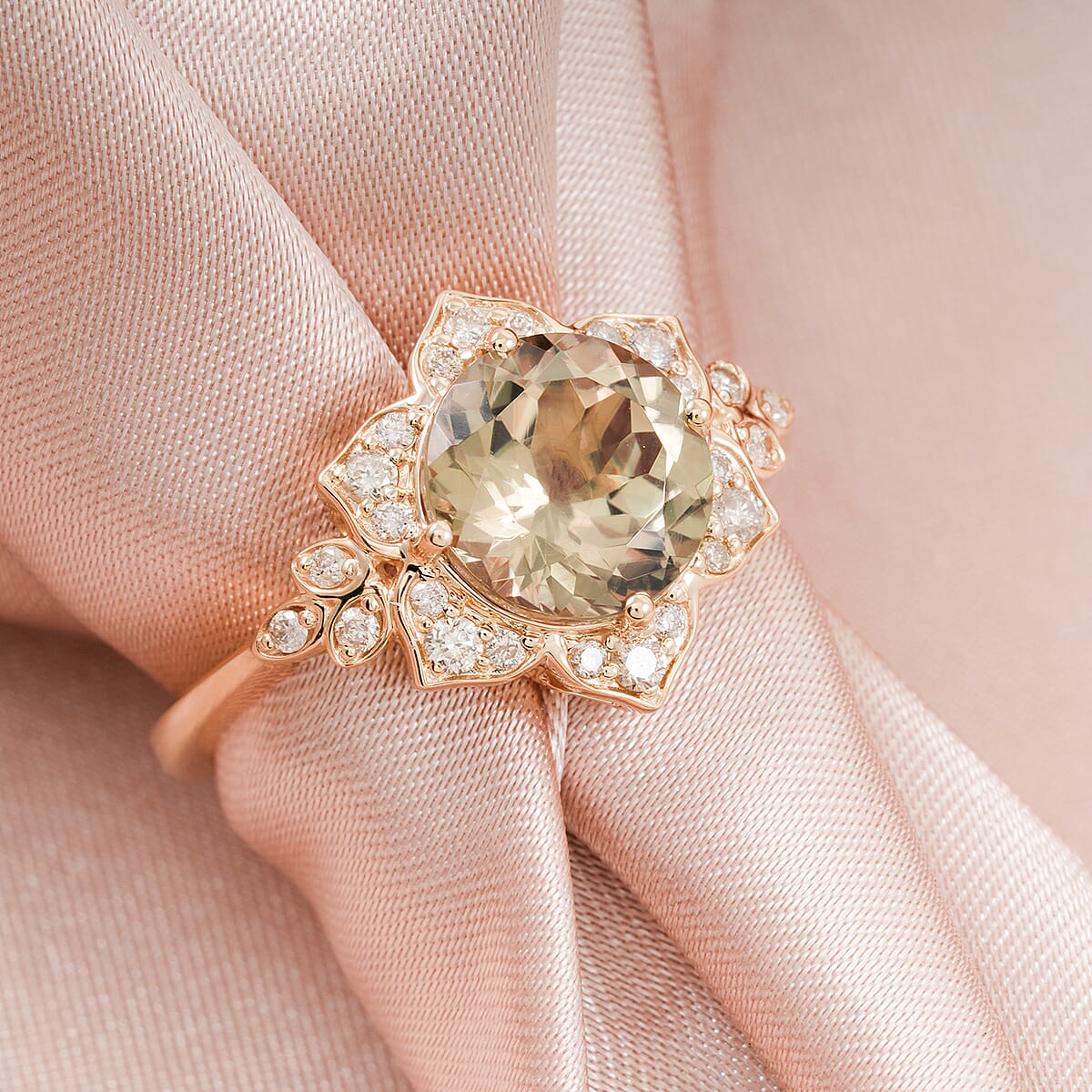 Luxoro AAA Turkizite and G-H I2 Diamond 3.50 ctw Ring in 10K Yellow Gold (Size 7.0) image number 1