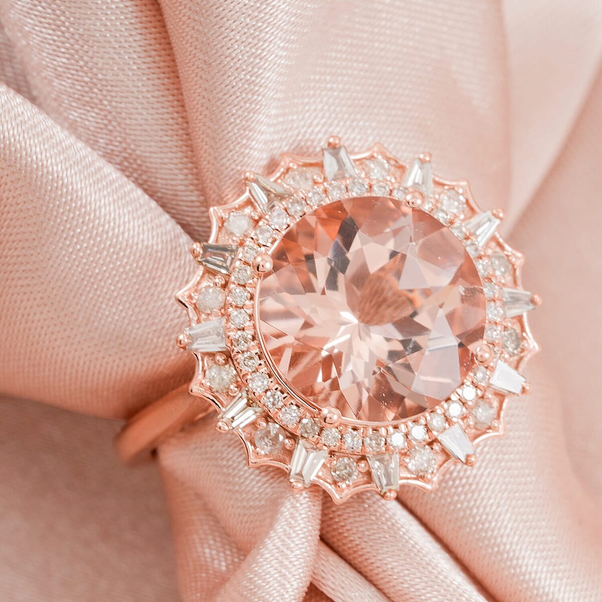 Luxoro AAA Marropino Morganite and G-H I2 Diamond 4.84 ctw Ring in 10K Rose Gold (Size 5.5) 4.33 Grams image number 1