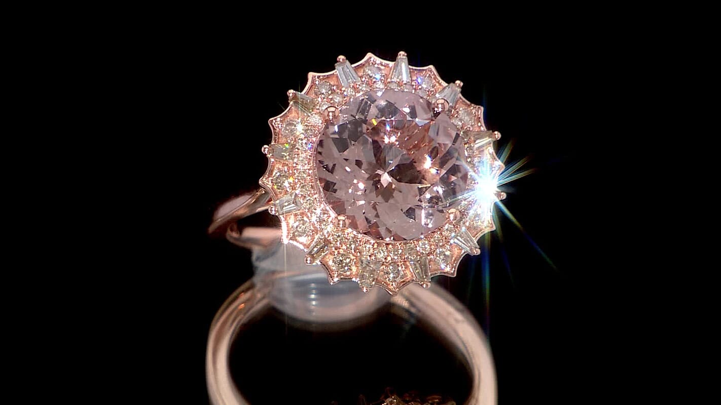 Luxoro 10K Rose Gold AAA Marropino Morganite, Diamond (G-H, I2) (0.56 cts) Ring (Size 10.0) (4.33 g) 4.84 ctw