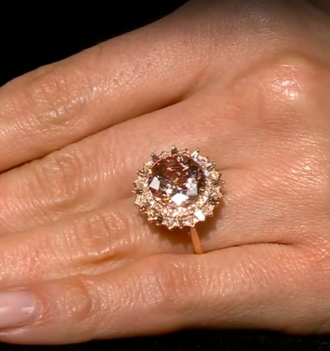 Luxoro AAA Marropino Morganite and G-H I2 Diamond 4.84 ctw Ring in 10K Rose Gold (Size 8.0) 4.33 Grams image number 5
