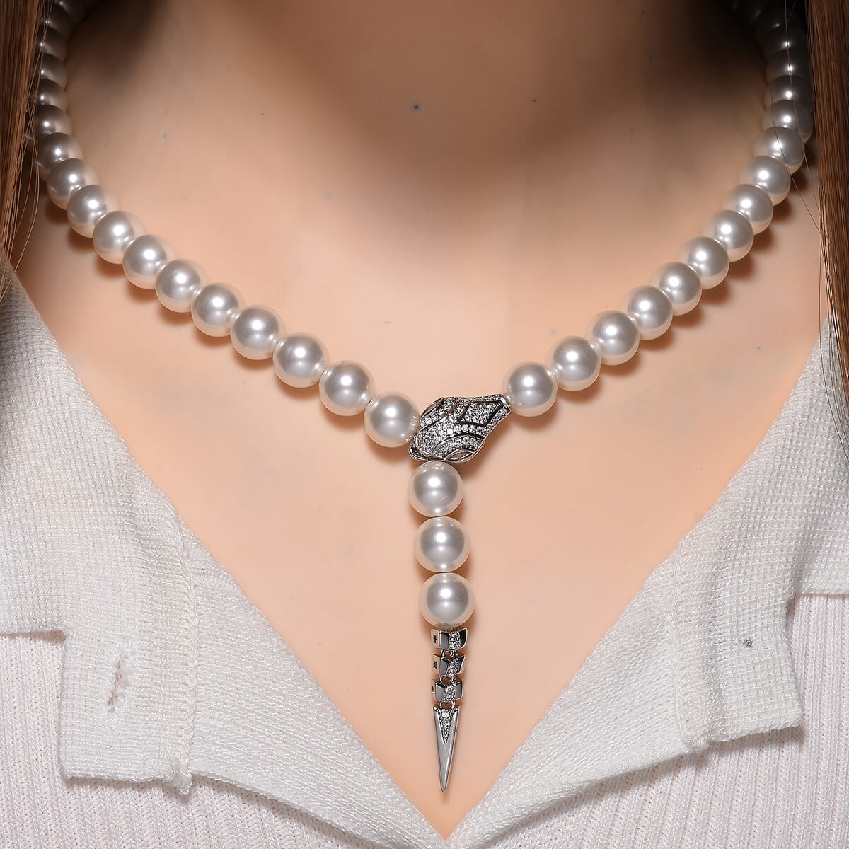 White Shell Pearl, Simulated Diamond Necklace (20 Inches) in Silvertone 1.50 ctw image number 1
