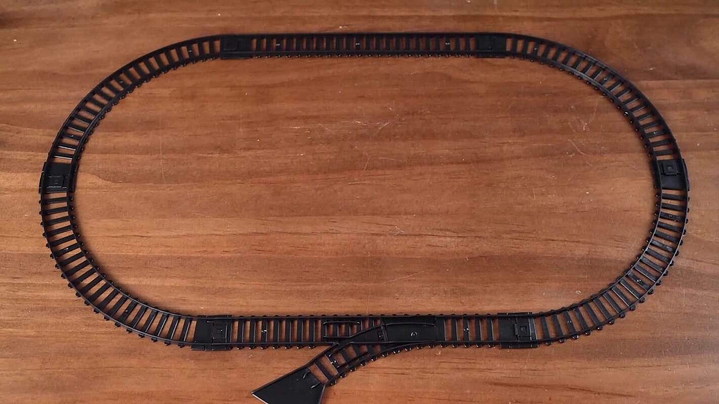 Livmore Christmas Edition Track Train Set Toy