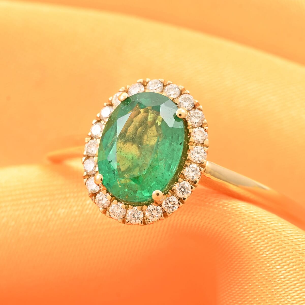 Luxoro AAA Kagem Zambian Emerald and G-H I2 Diamond 1.40 ctw Ring in 14K Yellow Gold (Size 10.0) (Del. In 10-15 Days) image number 1