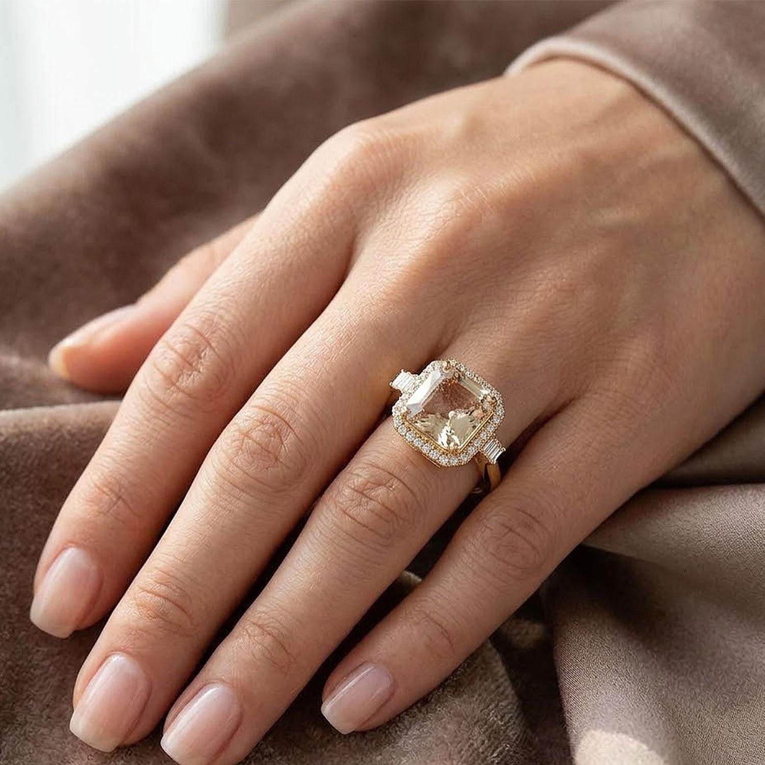 Luxoro AAA Turkizite and Diamond G-H I2 6.00 ctw Ring in 14K Yellow Gold (Size 6.0)