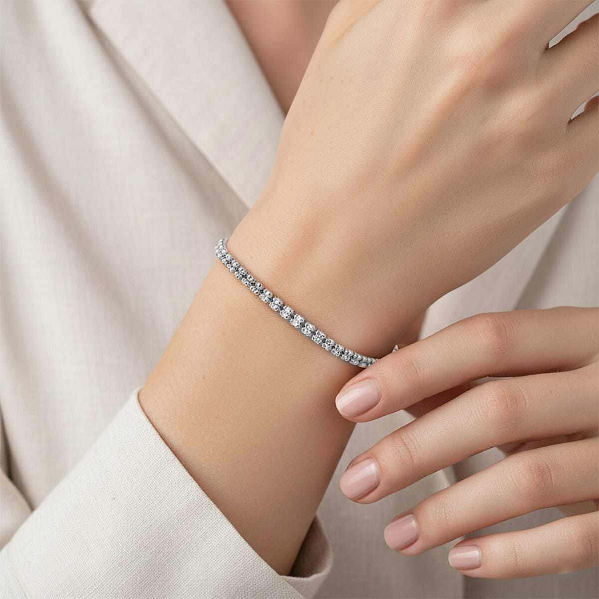 Doorbuster Italian Ice Chain Bracelet in Rhodium Over Sterling Silver (7.00 In) 8.16 Grams image number 2