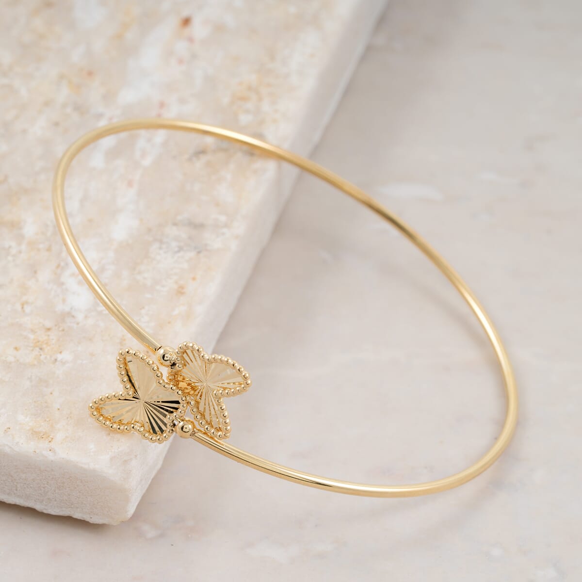 Italian 10K Yellow Gold Bypass Butterfly Flex Bangle Bracelet (7.0 In) (2.9 g) image number 1