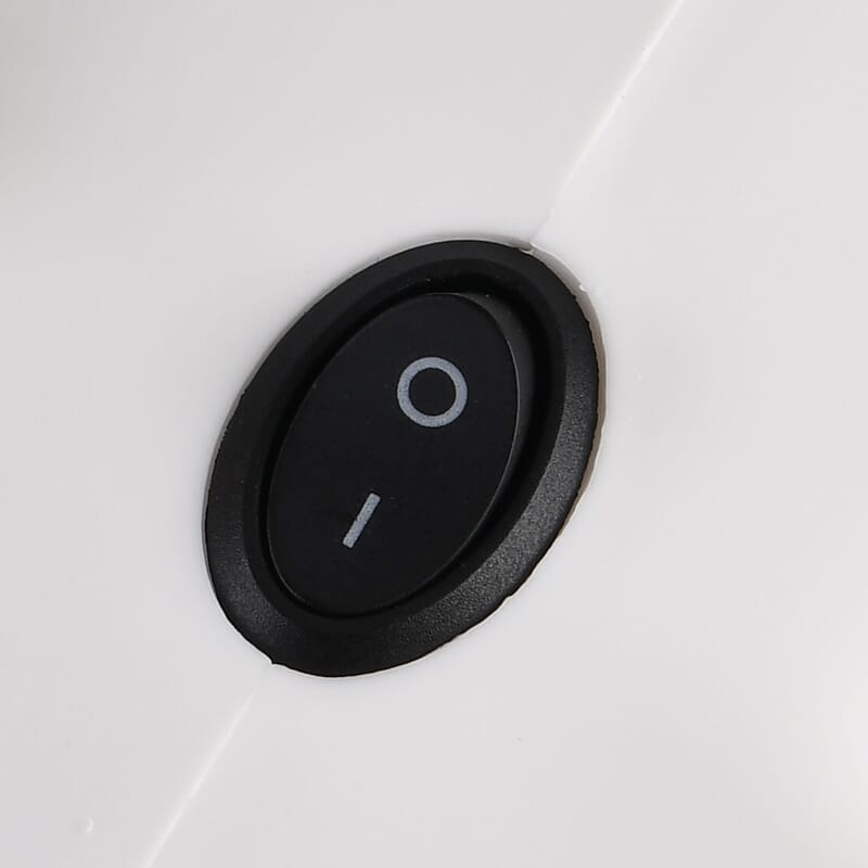 Livmore White Quickly Heats up Warm Air Blower