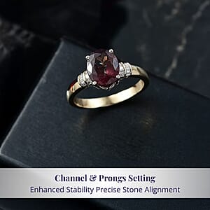 Luxoro 10K Yellow Gold Premium Madagascar Color Change Garnet, Diamond (I2) Ring (Size 7.5) 2.90 ctw