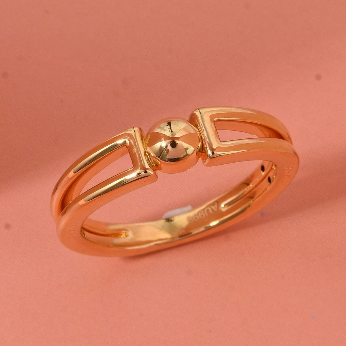 24K Yellow Gold Ring (Size 6.0) 1.16 Grams image number 1
