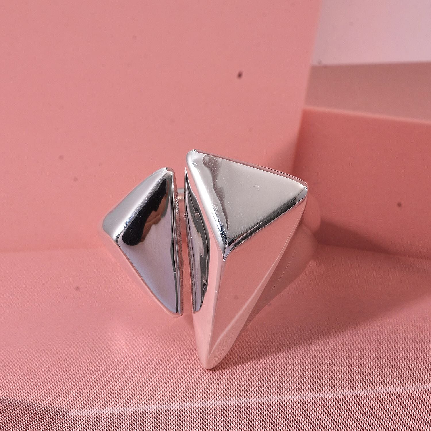 Sterling Silver Ring (Size 6.5) 4.75 Grams