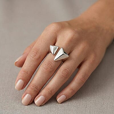 Sterling Silver Ring (Size 6.5) 4.75 Grams