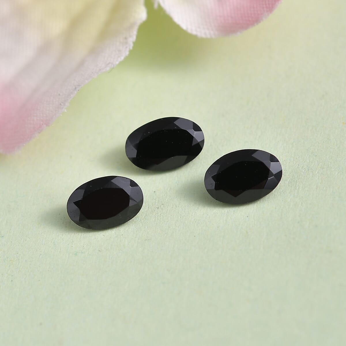 Black Tourmaline Set of 3 (Ovl 6x4 mm) 1.66 ctw image number 1